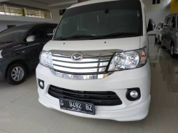 Jual Mobil Bekas Daihatsu Luxio X 2019 di DIY Yogyakarta 6