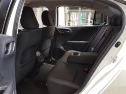 Jual mobil Honda City E CVT Facelift 2017, DKI Jakarta 3