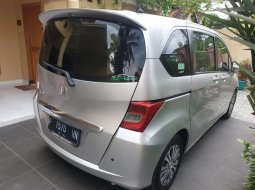 Jawa Tengah, Honda Freed PSD 2012 kondisi terawat 7
