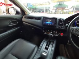 Dijual Mobil Honda HR-V 1.5 E Special Edition Facelift CVT 2018/2019, DKI Jakarta 7