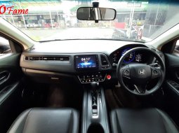 Dijual Mobil Honda HR-V 1.5 E Special Edition Facelift CVT 2018/2019, DKI Jakarta 6