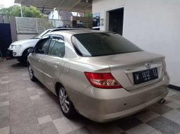 Jual cepat Honda City VTEC 2005 di Jawa Timur 5