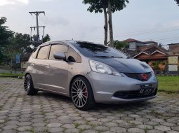 Jual Mobil Bekas Honda Jazz RS 2008 di Jawa Tengah 5