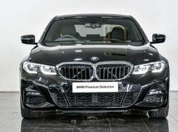 Jual Mobil Bekas BMW 3 Series 330i 2019 di DKI Jakarta 1