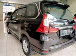 Dijual Mobil Daihatsu Xenia X MT 2016 di Bekasi 2