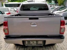 Jual Mobil Bekas Toyota Hilux V AT 2015, Bekasi 1