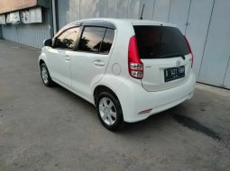 Jual Cepat Daihatsu Sirion D FMC MT 2014 di Bekasi 1