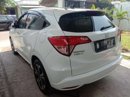 Honda HR-V 2015 Jawa Timur dijual dengan harga termurah 10