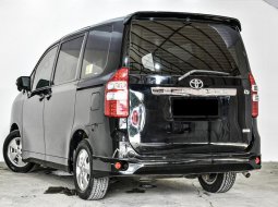 Dijual cepat Toyota NAV1 V 2013 bekas, DKI Jakarta 4