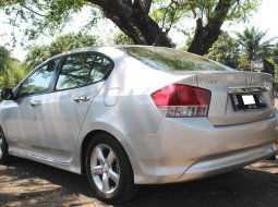 Dijual Cepat Honda City S 2010 Silver, DKI Jakarta 6