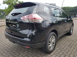 Dijual Mobil Nissan X-Trail 2.5 CVT AT 2017 Terbaik, Tangerang  7