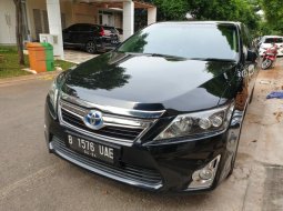 Dijual Cepat Toyota Camry 2.5 Hybrid 2014, Bekasi 1