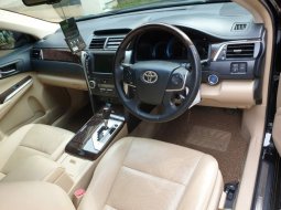 Dijual Cepat Toyota Camry 2.5 Hybrid 2014, Bekasi 6