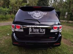 Jual mobil Toyota Fortuner G 2014 bekas, Jawa Timur 8