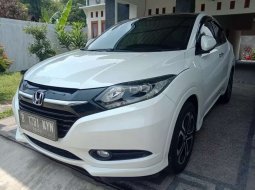 Honda HR-V 2015 Jawa Timur dijual dengan harga termurah 3