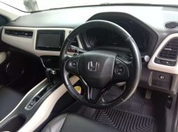 Honda HR-V 2015 Jawa Timur dijual dengan harga termurah 2