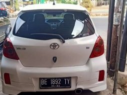 Mobil Toyota Yaris 2013 E terbaik di Lampung 1