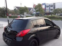 Jual cepat Nissan Latio 2006 di Riau 10