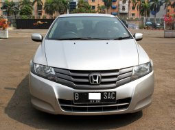 Dijual Cepat Honda City 1.5 S AT 2010 Silver, DKI Jakarta 8