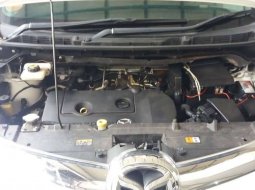 Dijual mobil bekas Mazda Biante 2.0 SKYACTIV A/T, Jawa Timur  8