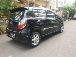 Dijual Cepat Toyota Agya TRD Sportivo AT 2014 di DKI Jakarta 3