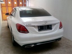 Jual Mobil Bekas Mercedes Benz C250 Exclusive 2015 di Jawa Barat 8