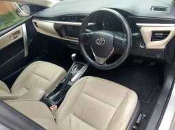 Jual Cepat Toyota Corolla Altis V AT 2014 di DKI Jakarta 5