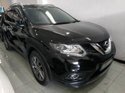 Jual Mobil Nissan X-Trail 2.5 2015 Bekas di DIY Yogyakarta 8