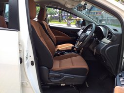 Dijual Mobil Toyota Kijang Innova 2.5 G 2017 di Tangerang Selatan 5