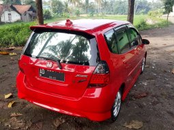 Jual cepat Honda Jazz VTEC 2006 di Jawa Tengah 8