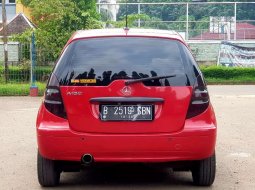 Mobil Mercedes-Benz A-Class 2005 A 150 terbaik di DKI Jakarta 1