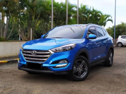 Jual Mobil Bekas Hyundai Tucson XG 2016 di Tangerang Selatan 1