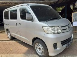 Dijual Mobil Daihatsu Luxio D MT 2011 di DKI Jakarta 2