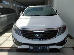 Dijual Mobil Kia Sportage 2.0 Automatic 2012 di DIY Yogyakarta 8