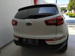 Dijual Mobil Kia Sportage 2.0 Automatic 2012 di DIY Yogyakarta 1