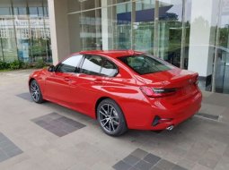 Dijual Mobil BMW 3 Series 320i 2019 Istimewa di DKI Jakarta 2