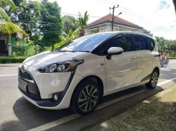 Jual Mobil Toyota Sienta V 2017 di Bekasi 3