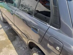 Mobil Toyota Starlet 1994 terbaik di Jawa Timur 4