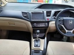 Jual Mobil Bekas Honda Civic 1.8 2014 di Jawa Barat 3