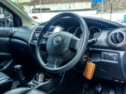 Jual Mobil Bekas Nissan Grand Livina XV 2012 di Jawa Barat 5