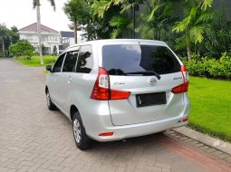 Jual Mobil Bekas Daihatsu Xenia M DLX 2016 di Jawa Timur 2