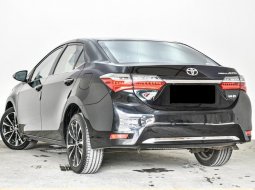 Jual Mobil Bekas Toyota Corolla Altis V 2018 di Depok 4