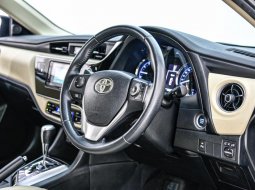 Jual Mobil Bekas Toyota Corolla Altis V 2018 di Depok 1