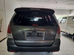 Jual mobil Toyota Kijang Innova E 2008 bekas, Jawa Timur 7