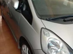 Jual Honda Jazz RS 2010 harga murah di Jawa Tengah 2