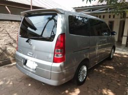 Jual mobil bekas murah Nissan Serena Highway Star 2011 di Jawa Barat 3