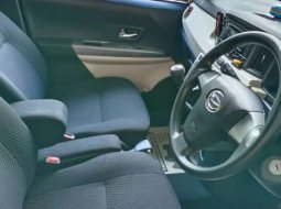 Jual cepat Daihatsu Sigra R 2017 di Jawa Tengah 1
