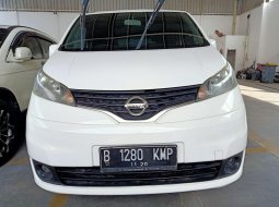 Dijual cepat Nissan Evalia XV AT 2012, Bekasi 9