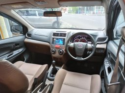 Dijual mobil Daihatsu Xenia X 2016 bekas, Jawa Timur 3