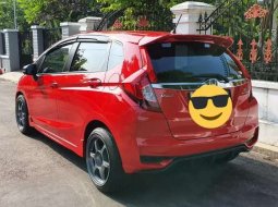 Jual Honda Jazz RS 2017 harga murah di Jawa Timur 3